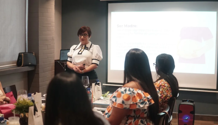 Irka Peña ofrece conferencia «Mamá en Camino», dirigida a mujeres embarazadas