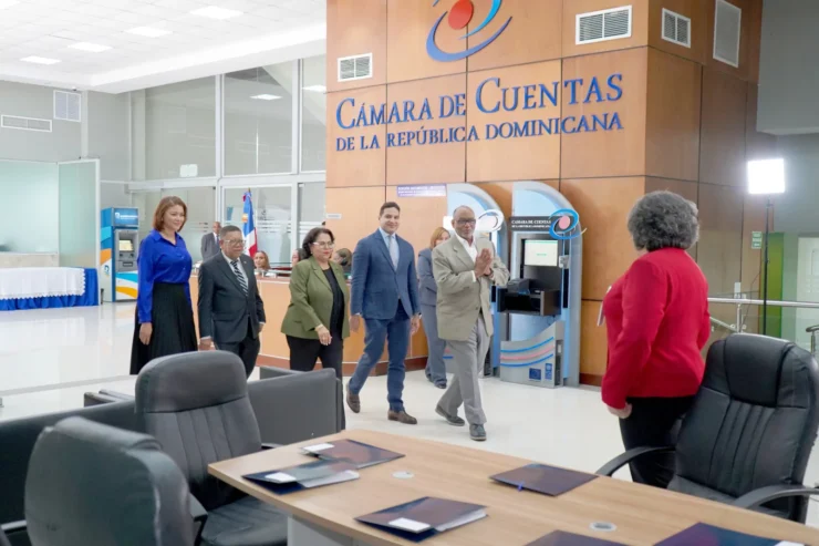 Miembros del Pleno de la Cámara de Cuentas presentan su declaración jurada de patrimonio, cumpliendo con la Ley 311-14