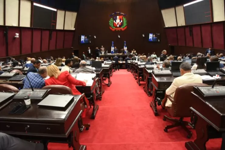 Diputados aprueban en segunda lectura reforma al artículo 21 de la Ley 176-07