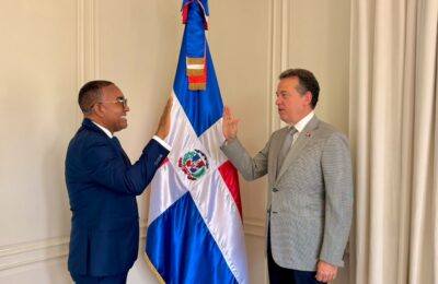 Víctor Pichardo se juramenta como cónsul en Mayagüez con una agenda enfocada en la comunidad, la conectividad y el intercambio entre RD y Puerto Rico