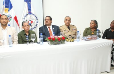 Permiso digital de menores genera RD$1.3 millones para notarios durante agosto