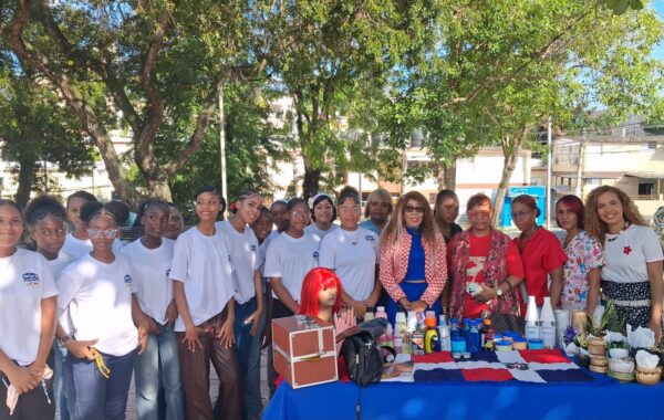 Feria ASDO 2026 destaca talento y espíritu emprendedor de estudiantes de las Escuelas Laborales