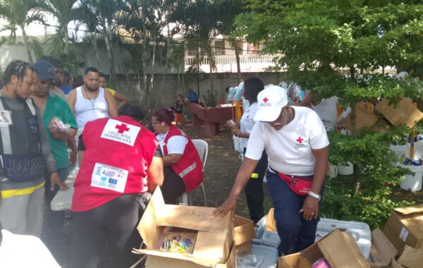 Cruz Roja Santo Domingo Oeste lleva apoyo y asistencia a comunidades de Pedro Brand