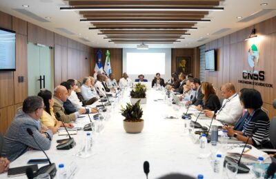 CNSS mantiene diálogo con Fondo de Medicamentos de Alto Costo