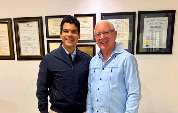 Wellington Arnaud designa al exdiputado Ramón Ceballo como vocero oficial de su proyecto presidencial