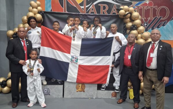Niños dominicanos conquistan medallas en torneo internacional de taekwondo en Puerto Rico
