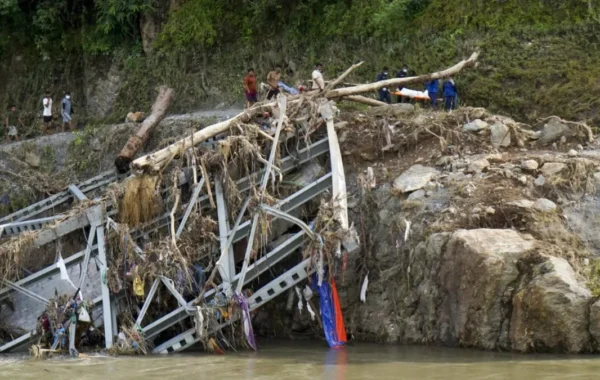 Nepal suma 1,252 muertos por la riada pero solo 95 cuerpos han sido devueltos a familiares