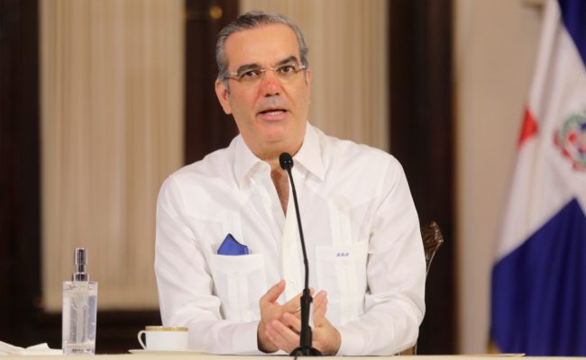 Presidente Abinader advierte a responsables de ataque contra Julián Oro Duro y su esposa: “Que se entreguen; si no, les va a ir peor”
