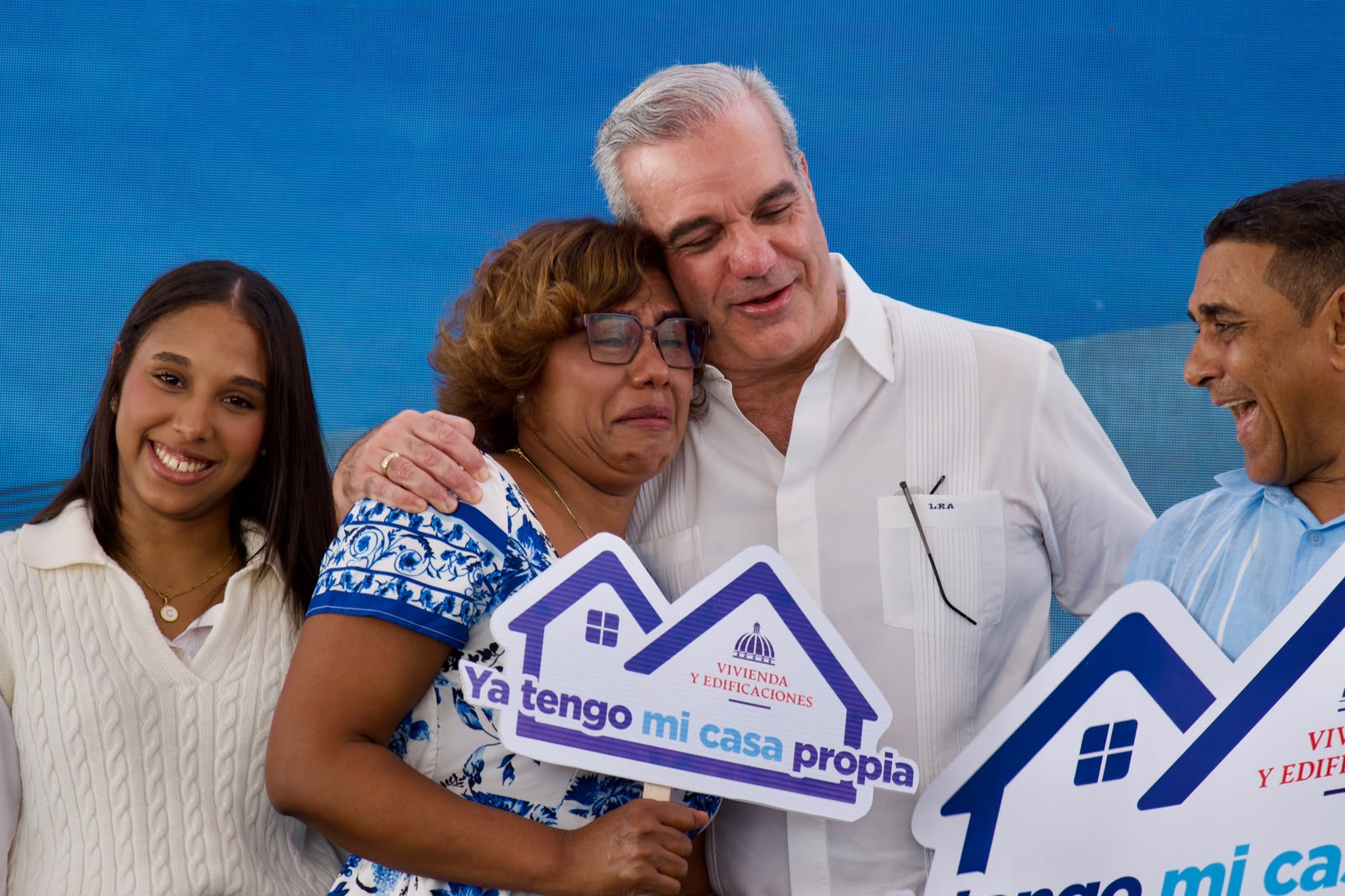 Presidente Abinader y ministro Jean Luis Rodríguez entregan segunda etapa del Residencial Laderas del Este en Guerra