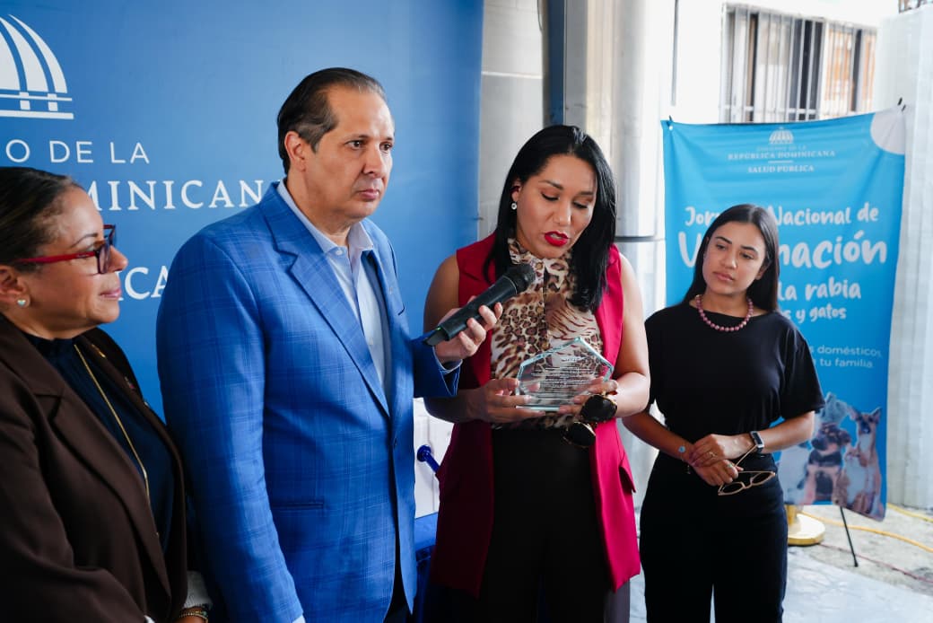 Animal Fest reconoce a Víctor Atallah por su respaldo al bienestar animal y a Ciudad de Ángeles