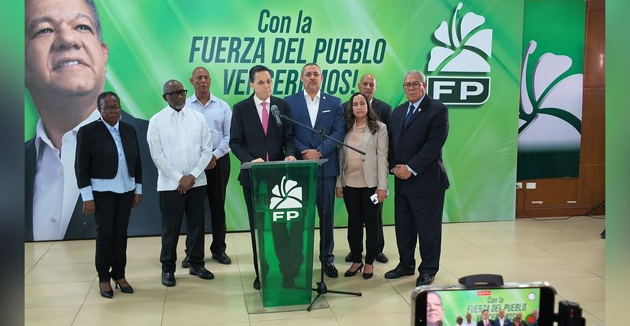 Fuerza del Pueblo denuncia alzas históricas en los combustibles y exige transparencia al Gobierno