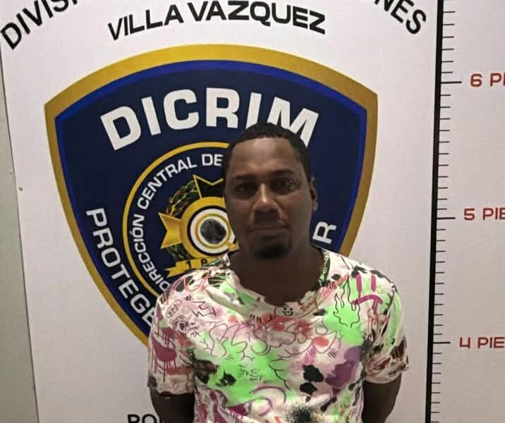 Policía Nacional apresa en Villa Vásquez a hombre requerido por doble homicidio en Santo Domingo