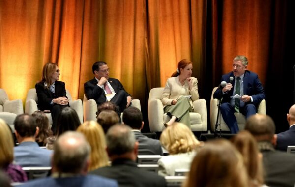 República Dominicana busca atraer inversiones en la industria de semiconductores en Estados Unidos