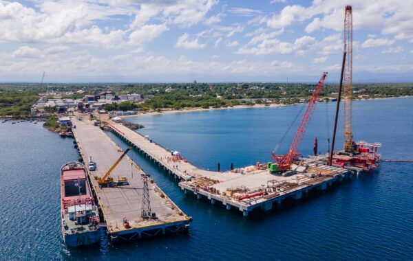 Puerto de Manzanillo registra un 35 % de avance en la construcción de su nuevo muelle
