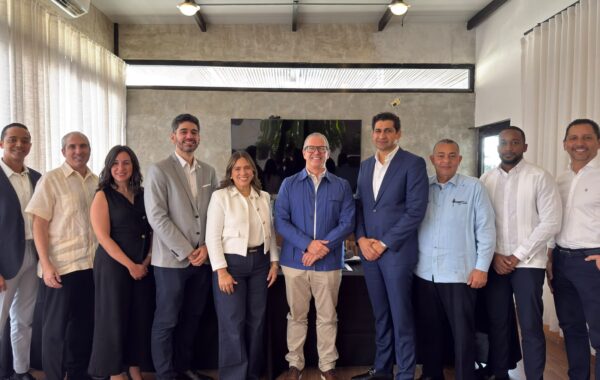ASOFER reelige por primera vez a su Junta Directiva y refuerza su compromiso con la transición energética dominicana