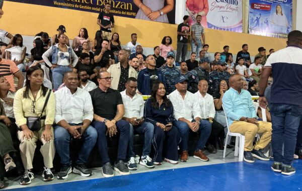 Comité Organizador del Torneo de Baloncesto Superior de San Juan dedica su XXIII edición 2026 a Scarlett Benzán por su respaldo al deporte y las iniciativas sociales de la provincia