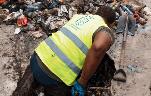 Alcaldía del DN insiste en la colaboración ciudadana para prevenir que desechos obstruyan el drenaje