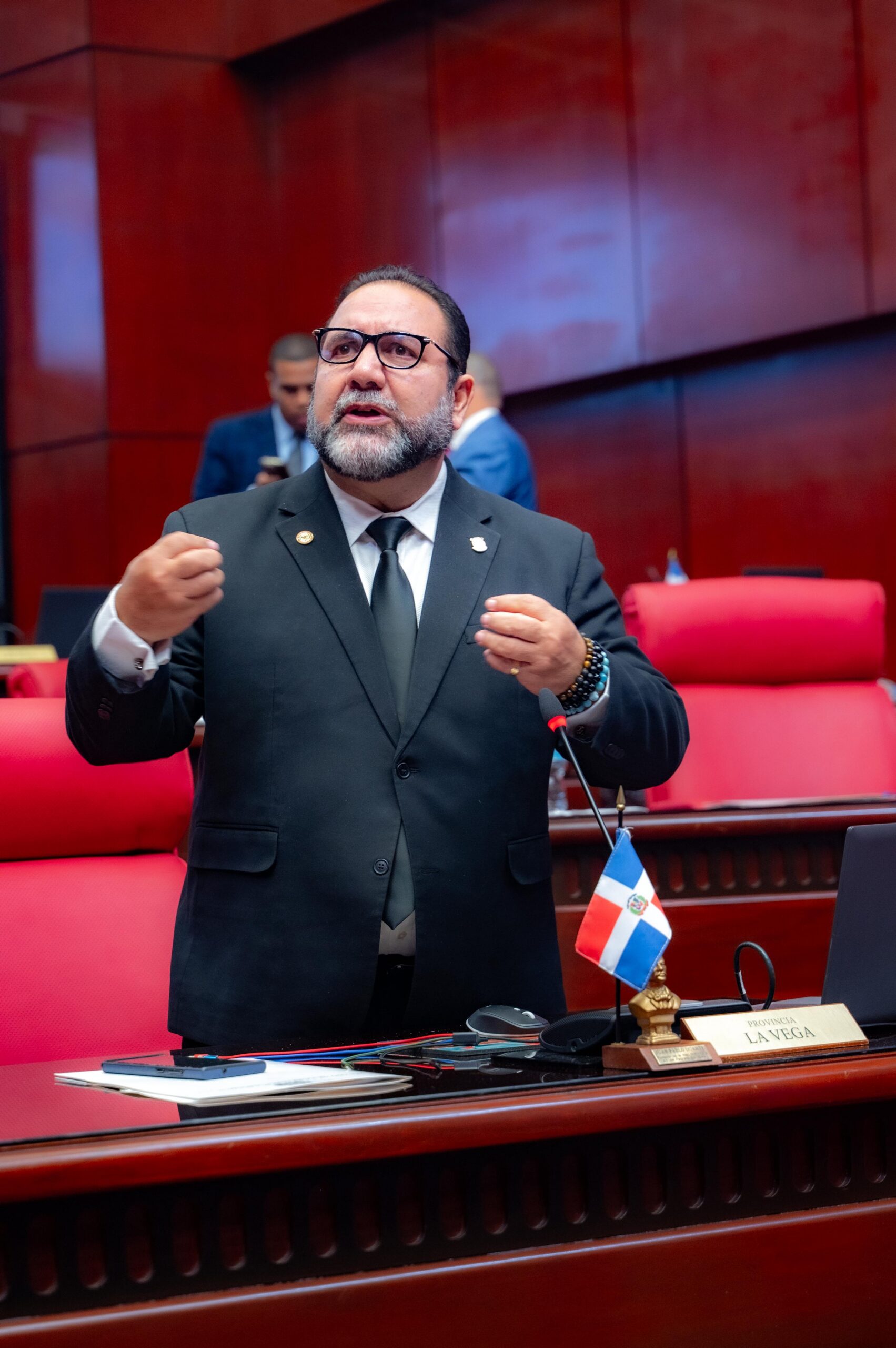 Ramón Rogelio Genao respalda renuncia de su hijo al PRSC, pero reafirma su permanencia en el partido
