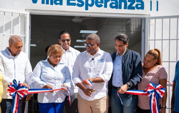 Propeep entrega centro comunitario en Villa Esperanza II en SDN, con una inversión de RD$3.7 millones
