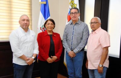 Alcaldesa Amparo Custodio y UCAVE garantizan la celebración del Carnaval vegano 2027