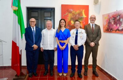 Embajada de Italia otorga becas a 20 agentes de POLITUR para fortalecer la atención a visitantes italianos
